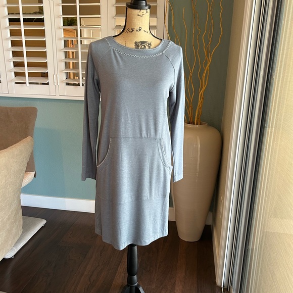 Max Studio Shift Dress* - Picture 1 of 6